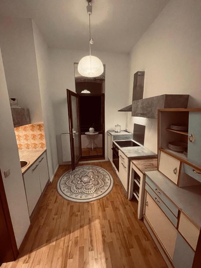 Retro Appartement Im Herzen Von Koeln Deutz Kültér fotó